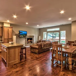 New Close To Heavenly W Pine Garden Holiday home