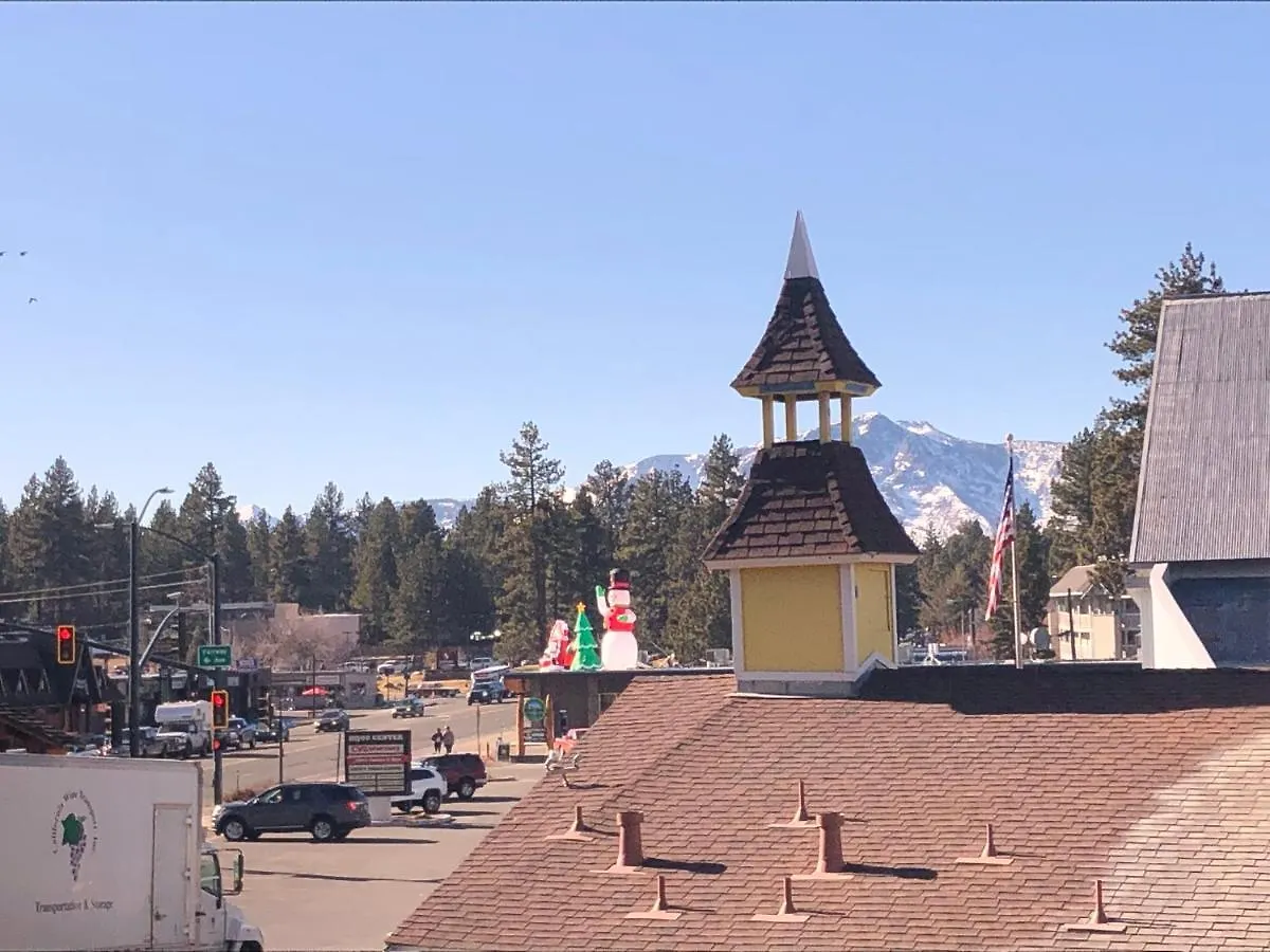 Hotel Elevation South Lake Tahoe 3*,